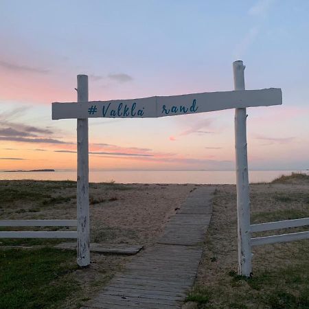 Puhkekeskus Valkla Rand- Simple Accomodation Exteriör bild