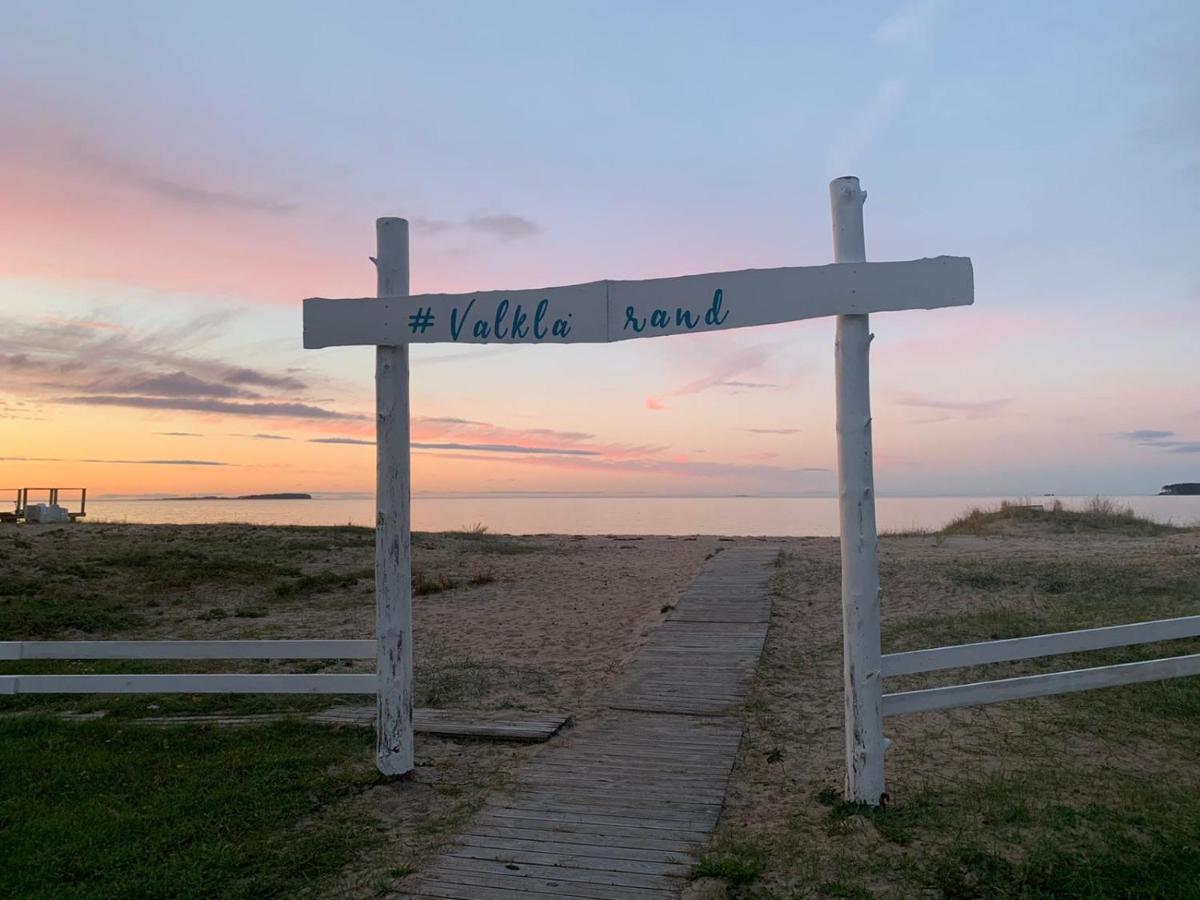 Puhkekeskus Valkla Rand- Simple Accomodation Exteriör bild
